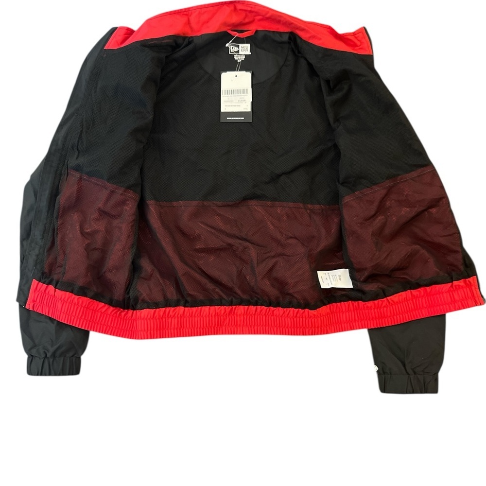 New Era Black Vancouver Canucks Windbreaker Jacket NWT - Picture 6 of 8